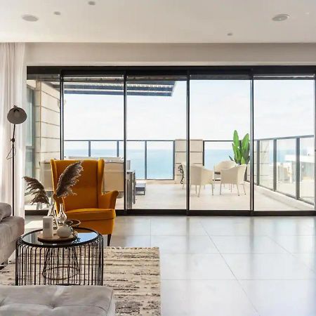 Ferienwohnung Oַ&O Group- Luxury Penthouse Jacuzzi Sea 36 Floor Bat Yam Exterior foto
