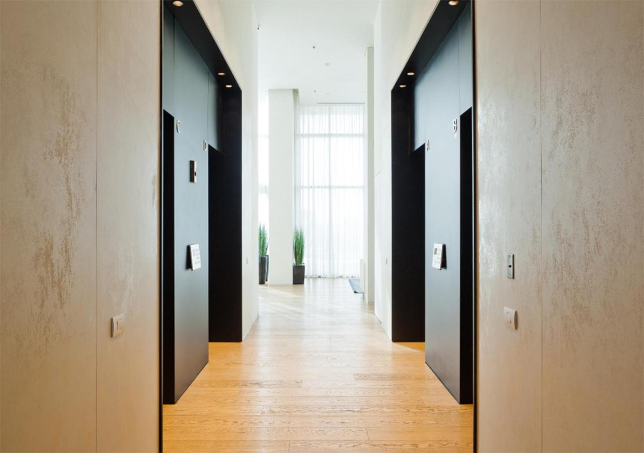 Ferienwohnung Oַ&O Group- Luxury Penthouse Jacuzzi Sea 36 Floor Bat Yam Exterior foto