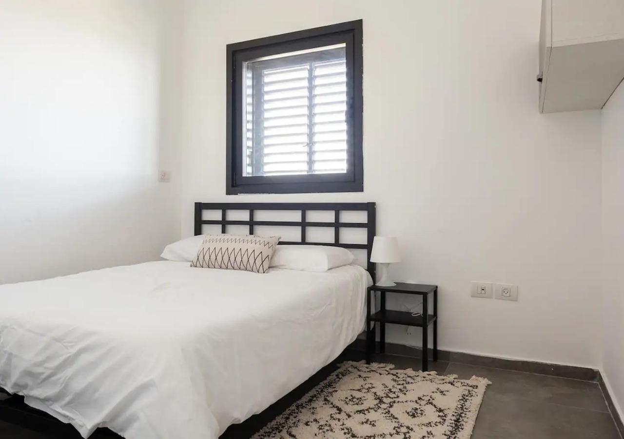 Ferienwohnung Oַ&O Group- Luxury Penthouse Jacuzzi Sea 36 Floor Bat Yam Exterior foto